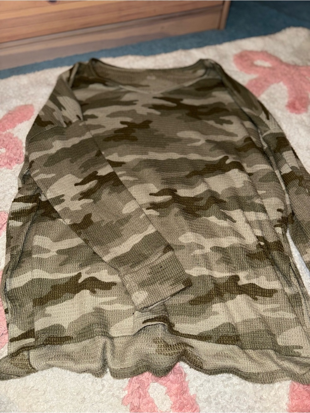 American Eagle Outfitters Camo Long Sleeve Top - Olive, Tan